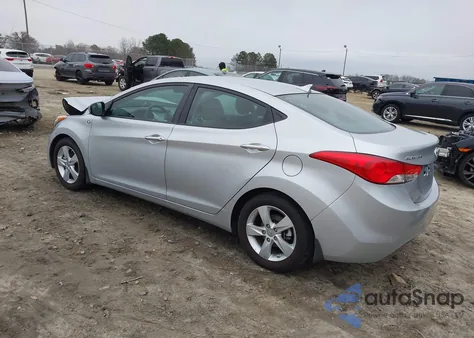 2013 Hyundai Elantra Gls z USA, uszkodzony, nr VIN 5NPDH4AE3DH330381